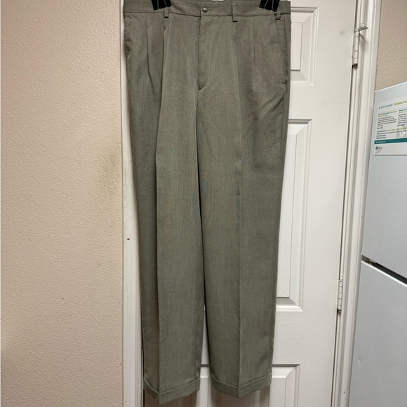 Men's gently used dress pants - Picture 1 of 4